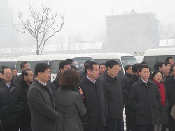 濟(jì)南市市委、市政府領(lǐng)導(dǎo)視察我院承建的歷史建筑保護(hù)工程