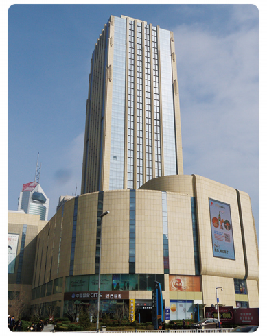 青島某超高層辦公樓地下室抗浮加固，主體施工至3層時發(fā)生地下室上浮事故，采用抗浮錨桿進行加固。(2012年)